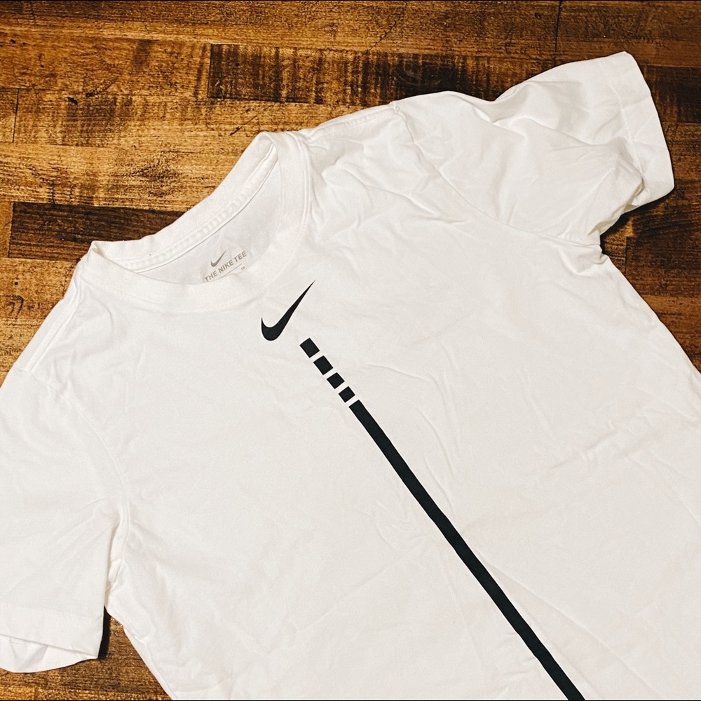 The Nike Tee